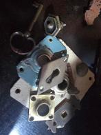 Kavel met divers antiek deurbeslag €35, Ophalen of Verzenden