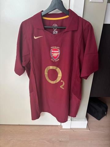 Arsenal 2005/06 - Henry #14 beschikbaar voor biedingen
