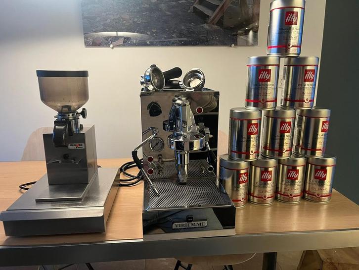 Espressomachine vibiemme, koffiebonenmolen & uitkloplade, Witgoed en Apparatuur, Koffiezetapparaten, Gebruikt, Gemalen koffie