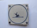 Antieke Delfts blauw tegel 18e eeuw – haas/konijn, Antiek en Kunst, Antiek | Wandborden en Tegels, Ophalen of Verzenden