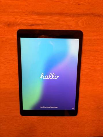 iPad 7e gen. 2019 32GB Wi-Fi - Grijs beschikbaar voor biedingen