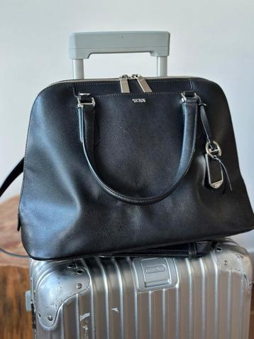 TUMI Leren Damestas - Business met Trolley-sleeve beschikbaar voor biedingen