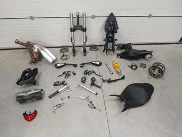 ONDERDELEN DUCATI SUPERSPORT 950 BJ 2021-2025 beschikbaar voor biedingen