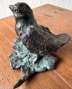 Handgemaakt massief bronzen beeldje ‘vogel op blad', Antiek en Kunst, Ophalen of Verzenden, Brons