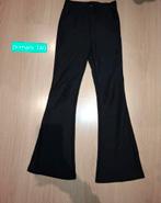 Zwarte flared ribbroek primark 140/ zwart flared pants, Broek, Meisje, Ophalen of Verzenden, Zo goed als nieuw