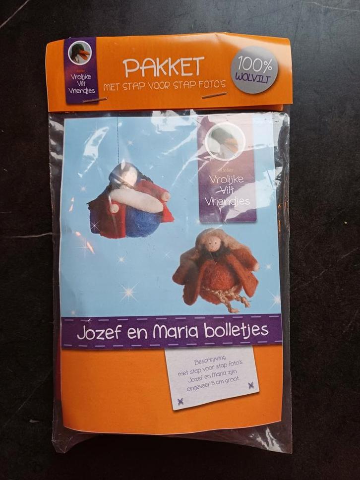 Vrolijke Vilt Vriendjes - Wolvilt Pakket Jozef & Maria, Hobby en Vrije tijd, Knutselen, Nieuw, Knutselwerk, Ophalen of Verzenden