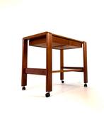 Vintage Deense teakhouten TV-kast ‘70, Huis en Inrichting, Teakhout, 50 tot 100 cm, Vintage retro buisframe design rotan webbing papercord deens