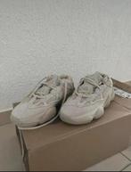 Yeezy 500, Kleding | Heren, Schoenen, Ophalen of Verzenden, Zo goed als nieuw, Overige kleuren