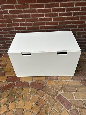 Ikea Smastad ladekast / speelgoedkist / schoenenkist beschikbaar voor biedingen