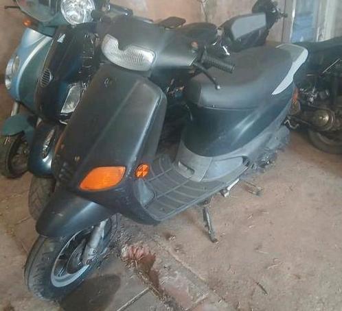 Puch piaggio zip type 3, Fietsen en Brommers, Scooters | Piaggio, Zo goed als nieuw, Zip, Tweetakt, Ophalen