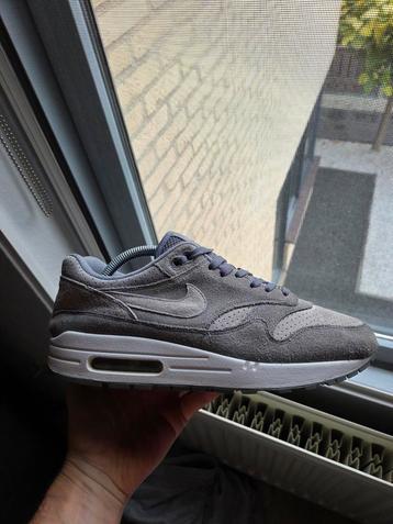 Nike Air Max 1 Cool Grey beschikbaar voor biedingen