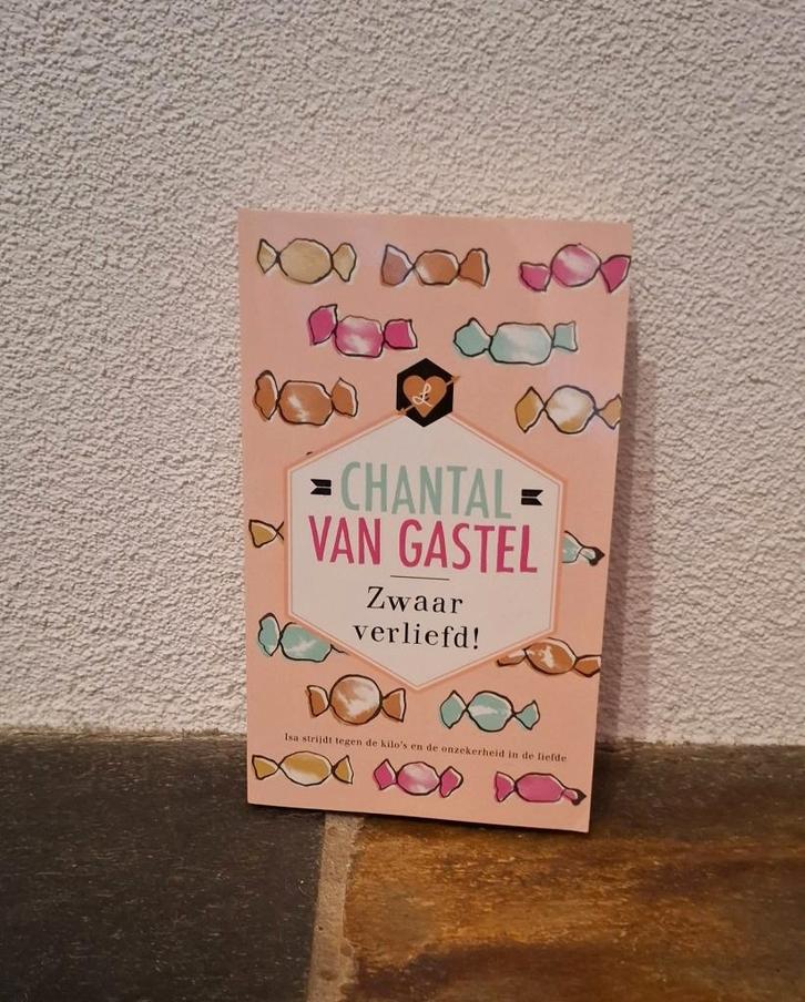 Zwaar verliefd! 9789044365702, Boeken, Romans, Zo goed als nieuw, Ophalen of Verzenden