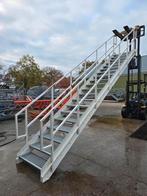 Stalen trap beige  3,4mtr luie trap. Nob166, Doe-het-zelf en Verbouw, Ladders en Trappen, Ophalen, Zo goed als nieuw, 2 tot 4 meter