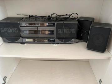Yoko surround sound radio en cassettedeck  beschikbaar voor biedingen
