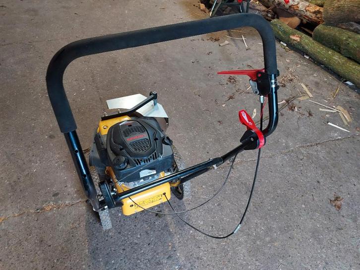 Loncin Pro Weeder veegmachine, Tuin en Terras, Veegmachines, Gebruikt, Ophalen