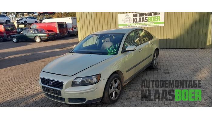 Scherm links-voor van een Volvo S40, Auto-onderdelen, Carrosserie en Plaatwerk, Volvo, Gebruikt, 6 maanden garantie, 12 maanden garantie