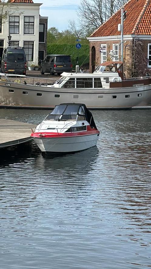 Sealine C19 met mercruiser 140pk, Watersport en Boten, Motorboten en Motorjachten, Zo goed als nieuw, Polyester, 6 tot 9 meter