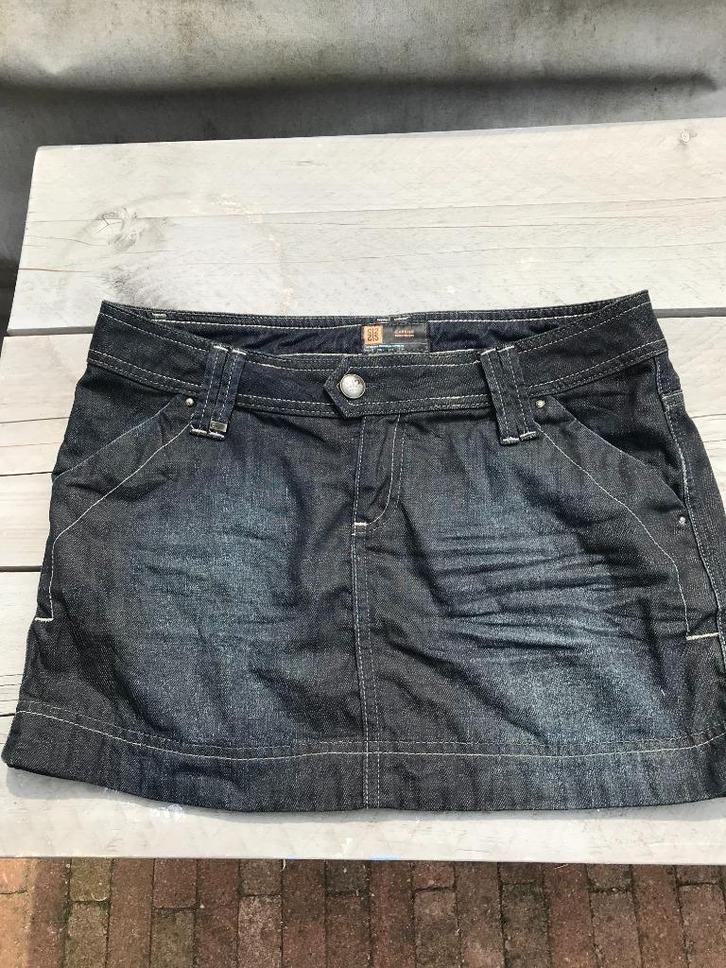 spijkerrok (Capsize), Kleding | Dames, Rokken, Zo goed als nieuw, Maat 38/40 (M), Blauw, Boven de knie, Ophalen of Verzenden
