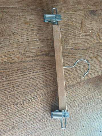 Ikea kleding hangers beschikbaar voor biedingen