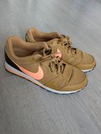 Nike Runner MD 2 | Maat 38, Kleding | Dames, Schoenen, Ophalen, Zo goed als nieuw, Sneakers of Gympen