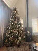 Kunstkerstboom 3 meter inclusief versiering en verlichting, Diversen, Kerst, Ophalen, Zo goed als nieuw