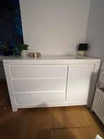 Wit dressoir, Huis en Inrichting, Kasten | Dressoirs, Ophalen, 100 tot 150 cm, Zo goed als nieuw, 25 tot 50 cm