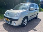 Renault Kangoo Family 1.6-16V Expression, Auto's, 4 cilinders, Origineel Nederlands, Bedrijf, 1455 kg