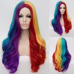 Luxe Carnaval Regenboog pruik lang haar met slagen, Sieraden, Tassen en Uiterlijk, Uiterlijk | Haarverzorging, Verzenden, Nieuw