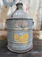 Vintage oliekan petroleumkan zink, Ophalen