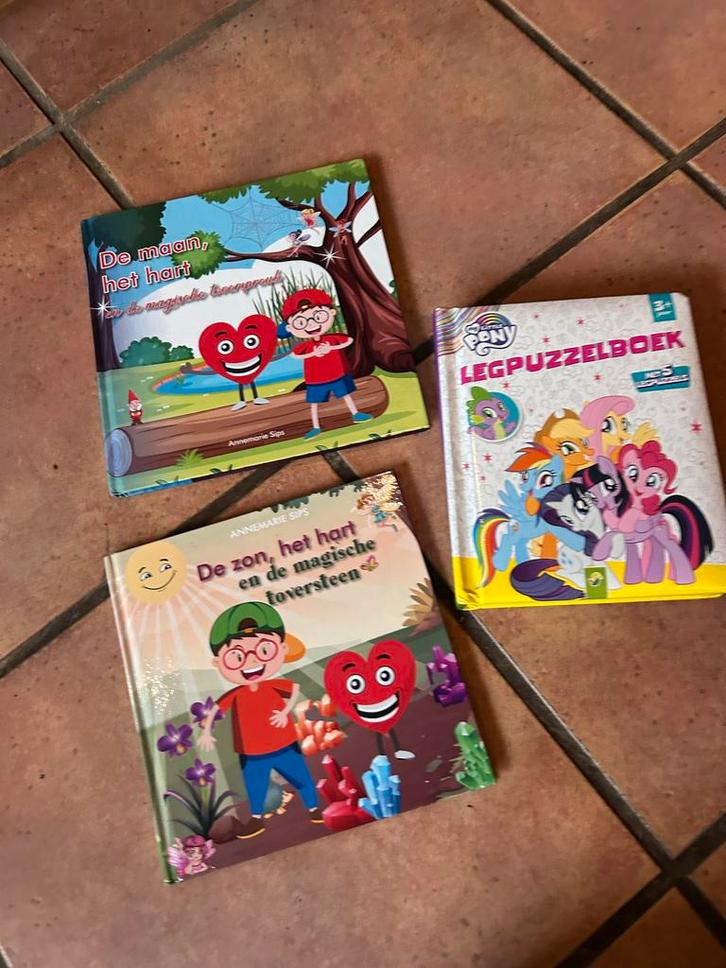 Boekenpakket: Annemarie Sips & My Little Pony, Boeken, Kinderboeken | Jeugd | onder 10 jaar, Zo goed als nieuw, Sprookjes, Ophalen of Verzenden