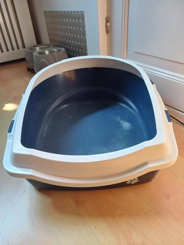 Superfijne GROTE, OPEN KATTENBAK met opstaande rand, EUROPET beschikbaar voor biedingen
