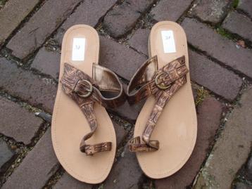 GRATIS VERZENDEN NIEUWE BRUINE LEREN SLIPPERS MT 38 beschikbaar voor biedingen