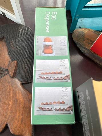 Eierdispenser - Nieuw in doos beschikbaar voor biedingen