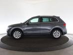 Volkswagen Tiguan 1.5 TSI Life | Navi | Digitaal dashboard |, Voorwielaandrijving, 12 maanden, Stof, Zwart