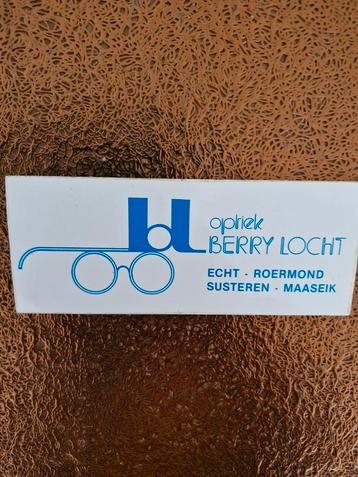 2403 Bril -Optiek  Berry Locht Sticker  beschikbaar voor biedingen