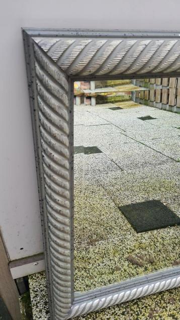 Wand Spiegel 50x60 Cm  beschikbaar voor biedingen