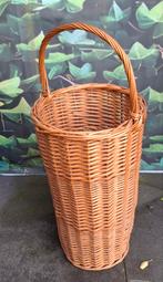 Paraplu mand. Bloemen mand rotan, Huis en Inrichting, Ophalen of Verzenden, Zo goed als nieuw, Rond, Riet