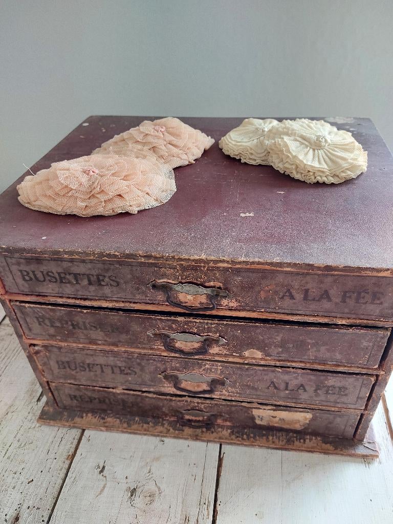 Shabby brocante kastje ladenkastje laadjes frans franse oud, Ophalen of Verzenden