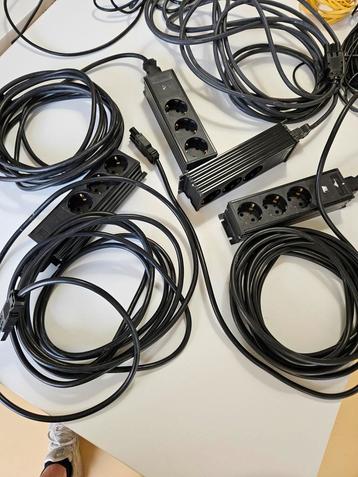 4x Wieland stekkerdoos met kabels beschikbaar voor biedingen