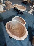 Salontafel set van Suarhout boomstam met epoxy transparant., Huis en Inrichting, Tafels | Salontafels, Industrieel suar interieur
