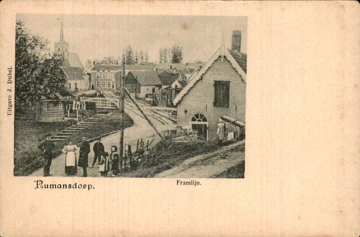 Numansdorp - Framlijn - Mensen op straat, Verzamelen, Ansichtkaarten | Nederland, Ongelopen, Zuid-Holland, Voor 1920, Ophalen of Verzenden