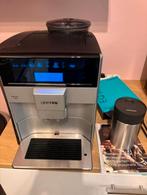 Siemens EQ6 Plus S300 Koffiemachine, Witgoed en Apparatuur, Koffiezetapparaten, Gebruikt, 10 kopjes of meer, Koffiemachine, Afneembaar waterreservoir