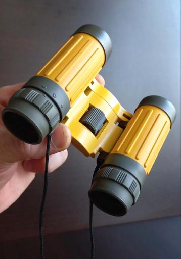 Kleine YELLOW LUXON Verrekijker 8 x 21 DCF/Y-122m/1000m beschikbaar voor biedingen