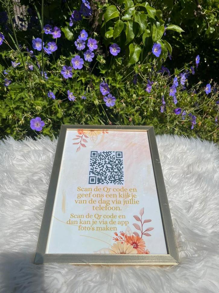 5 grote lijstjes met Canva a4tjes en qr code - Bruiloft., Hobby en Vrije tijd, Feestartikelen, Zo goed als nieuw, Ophalen of Verzenden