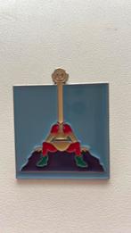 Efteling pin Langnek, Verzamelen, Efteling, Ophalen of Verzenden, Nieuw, Button of Speldje