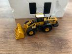 Komatsu 1:50, Hobby en Vrije tijd, Modelauto's | 1:50, Ophalen of Verzenden, Zo goed als nieuw