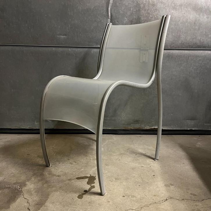 OPRUIMING  Post modern fpe chair door Ron Arad voor Kartell, Huis en Inrichting, Stoelen, Gebruikt, Eén, Kunststof, Metaal, Wit