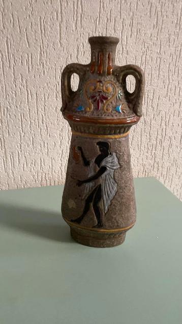 Enzo Cucchi amfora vaas beschikbaar voor biedingen