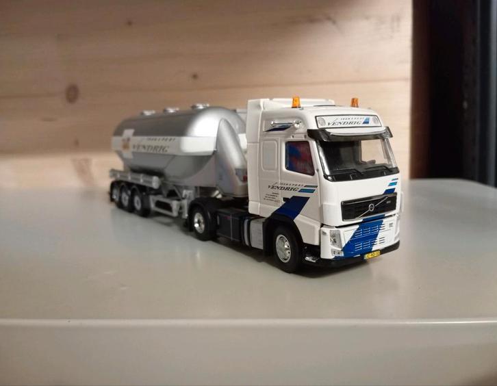 Volvo FH Vendrig silo oplegger Tekno, Hobby en Vrije tijd, Modelauto's | 1:50, Nieuw, Bus of Vrachtwagen, Tekno, Ophalen of Verzenden