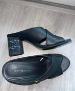 Elegante Tommy Hilfiger Muiltjes, Ophalen of Verzenden, Zo goed als nieuw, Blauw, Sandalen of Muiltjes